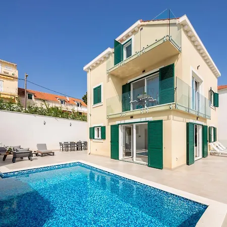 Villa Epetium *