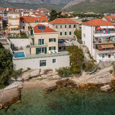 Epetium Split